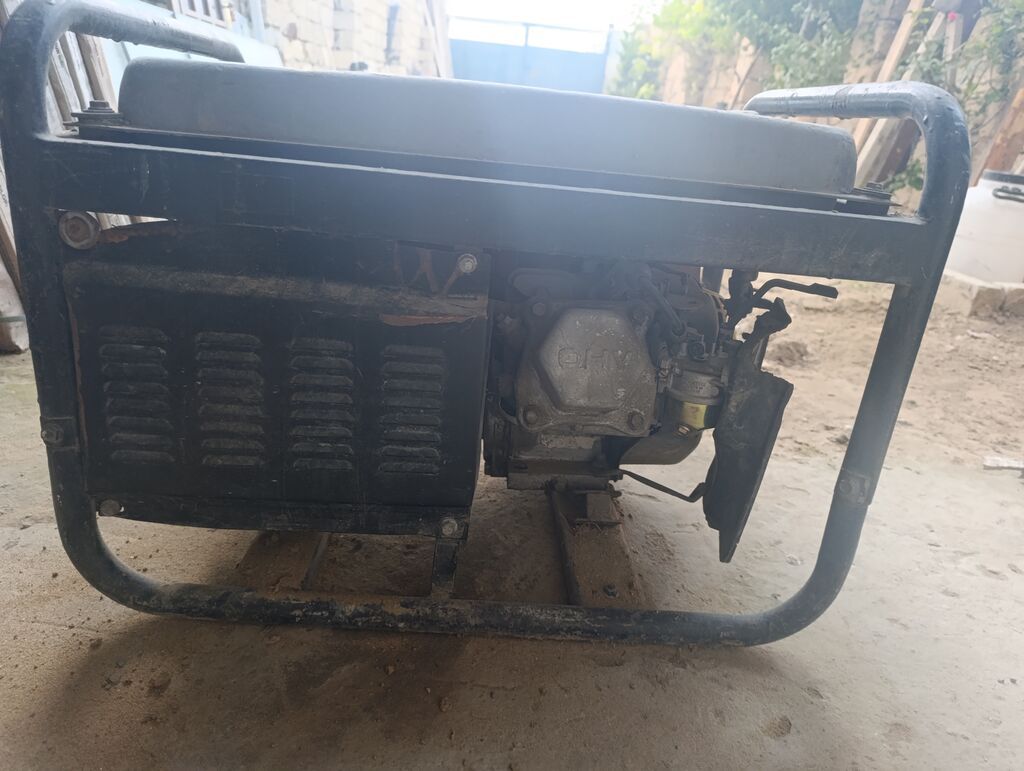 3 kw generator benzin 220 stabil verir işlətmədiyim üçün satıram — Digər, Digah (2)