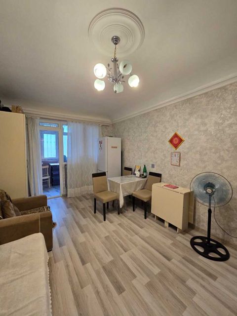 Satılır 2 otaqlı köhnə tikili 35 m² — Bakı