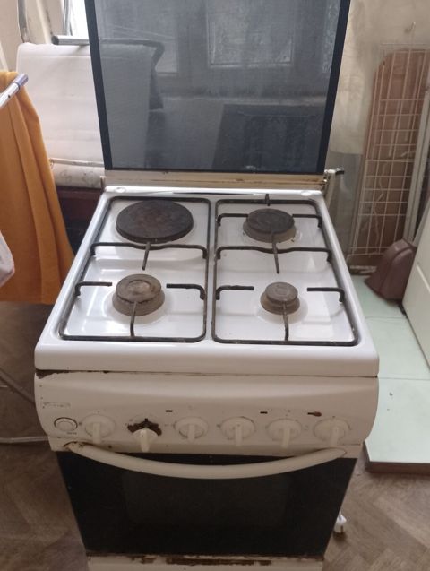 Qaz plitəsi və soba - 4 gözlü kombinə edilmiş üst: 3 qaz ocağı + 1 — Bakı