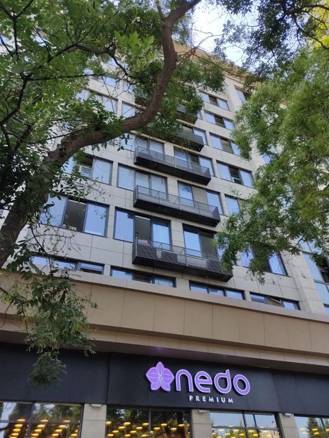 Satılır 2 otaqlı köhnə tikili 65 m² — Bakı