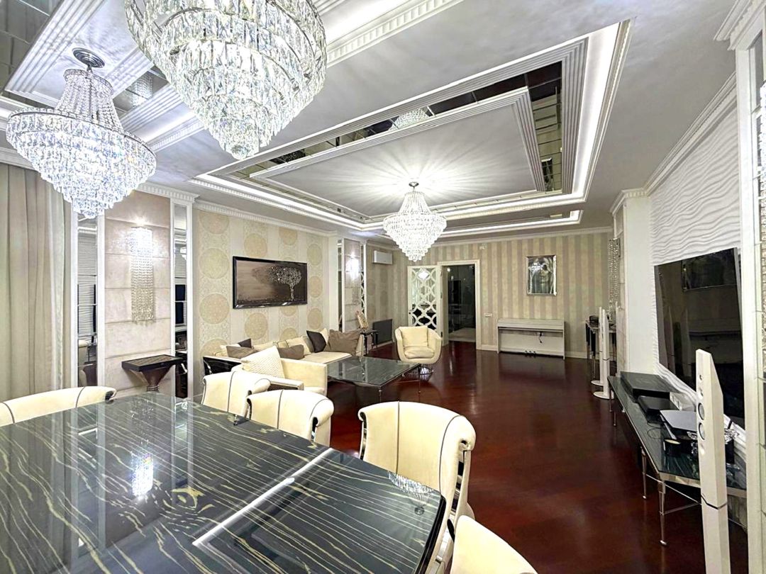 Satılır 4 otaqlı yeni tikili 225 m² — Mənzil, Bakı (5)