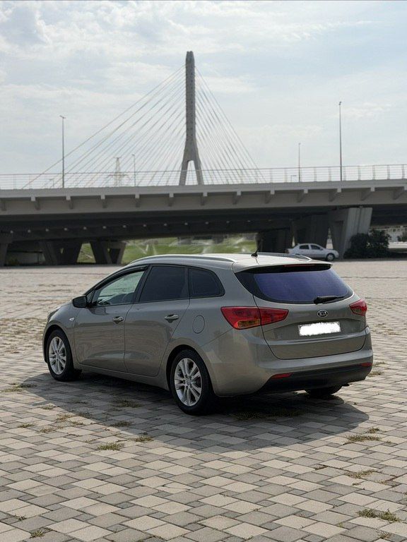 Kia Ceed SW, 1.6 L, 2012 il, 225 000 km — Avtomobillər, Bakı (4)