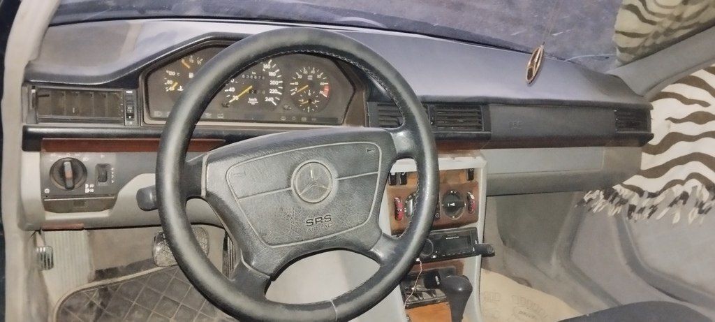 Mercedes 220 E, 2.2 L, 1995 il, 457 000 km 10-LB-526 — Avtomobillər, Bakı (10)