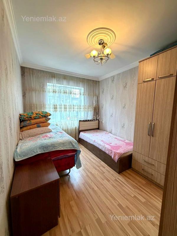 Satılır 4 otaqlı Bina evi menzil (Köhnə tikili), 83.5 m², 9-cu mikrorayon — Mənzil, Sumqayıt (9)