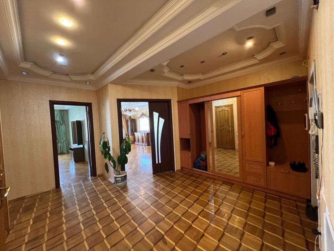 Satılır 3 otaqlı yeni tikili 150 m² — Mənzil, Bakı (12)
