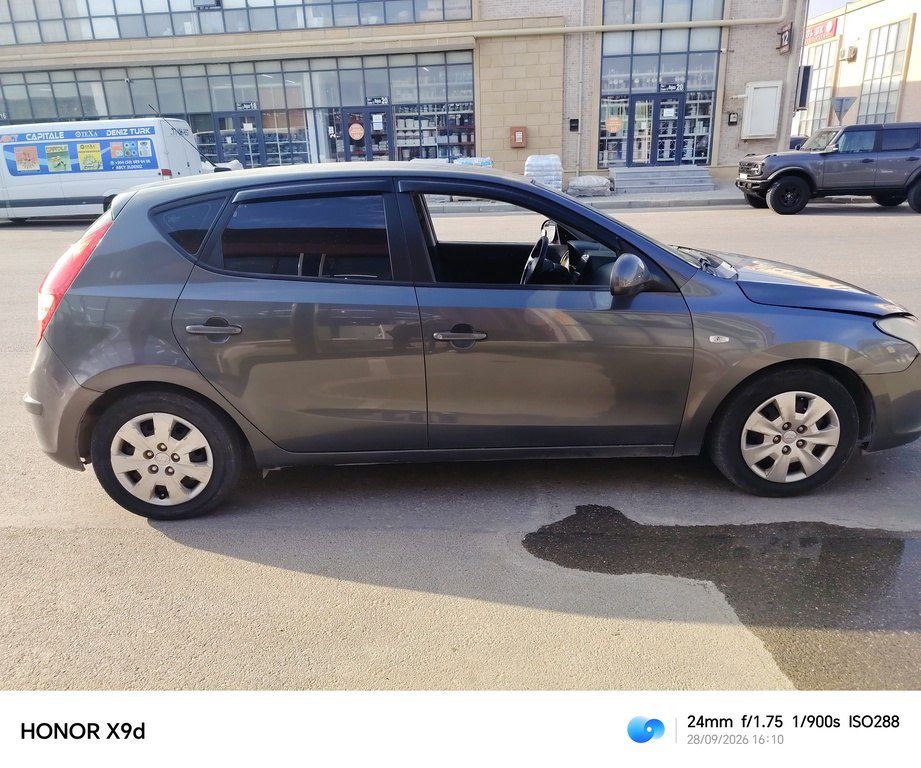 Hyundai i30, 1.4 L, 2007 il, 272 000 km 77-XV-374 — Avtomobillər, Bakı (4)