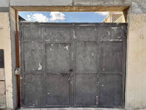 Darvaza 300/250sm 290azn Qaracuxur 8586 leli — Bakı