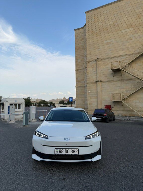 Changan Qiyuan A05, 1.5 L, 9.07 kWh, 2025 il, 9 000 km 88-DC-382 — Avtomobillər, Bakı