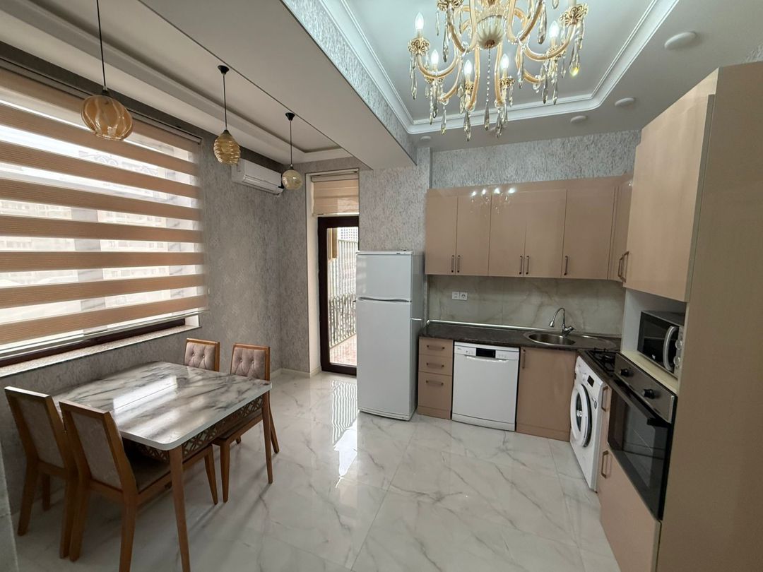 İcarəyə verilir 3 otaqlı yeni tikili 120 m² — Mənzil, Bakı (8)