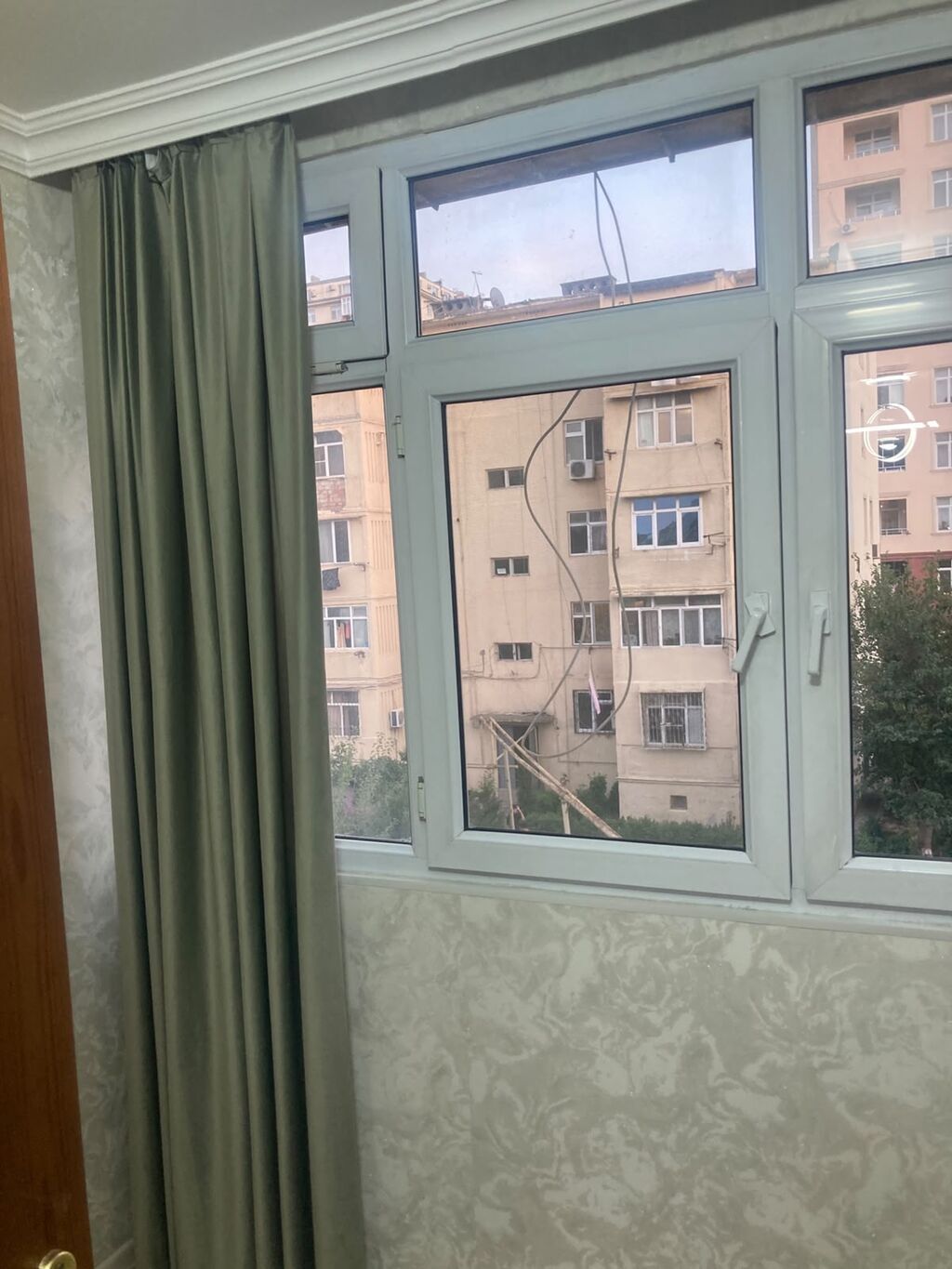 8 ci km qesebesi Cemsıd Naxcıvanskı Kucesı 70 nomreli mektebe — Mənzil, Bakı (3)