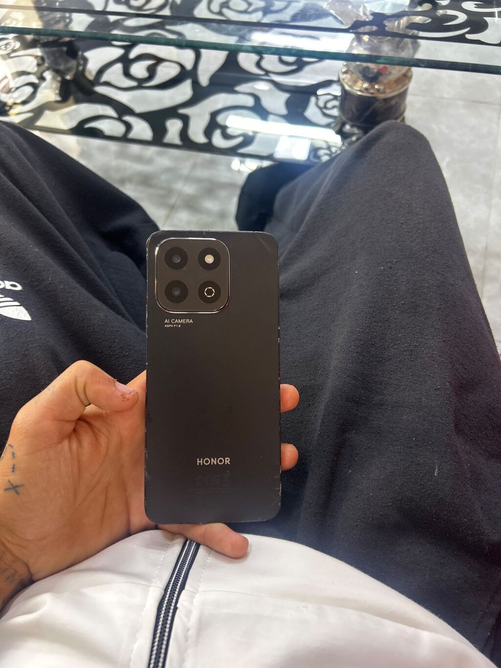 IPhone 11, 128 GB, Qara, Zəmanət, Barmaq izi, Simsiz şarj — Apple iPhone, Qobu (9)