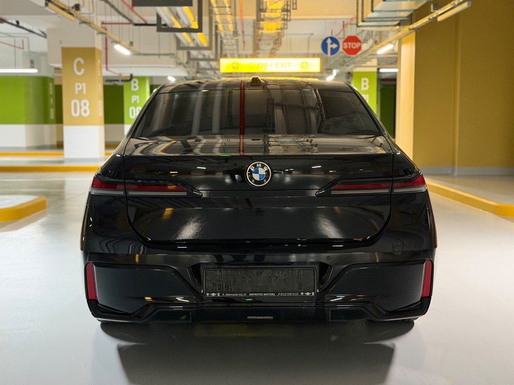 BMW 740, 3.0 L, 2022 il, 29 000 km — Avtomobillər, Bakı (11)