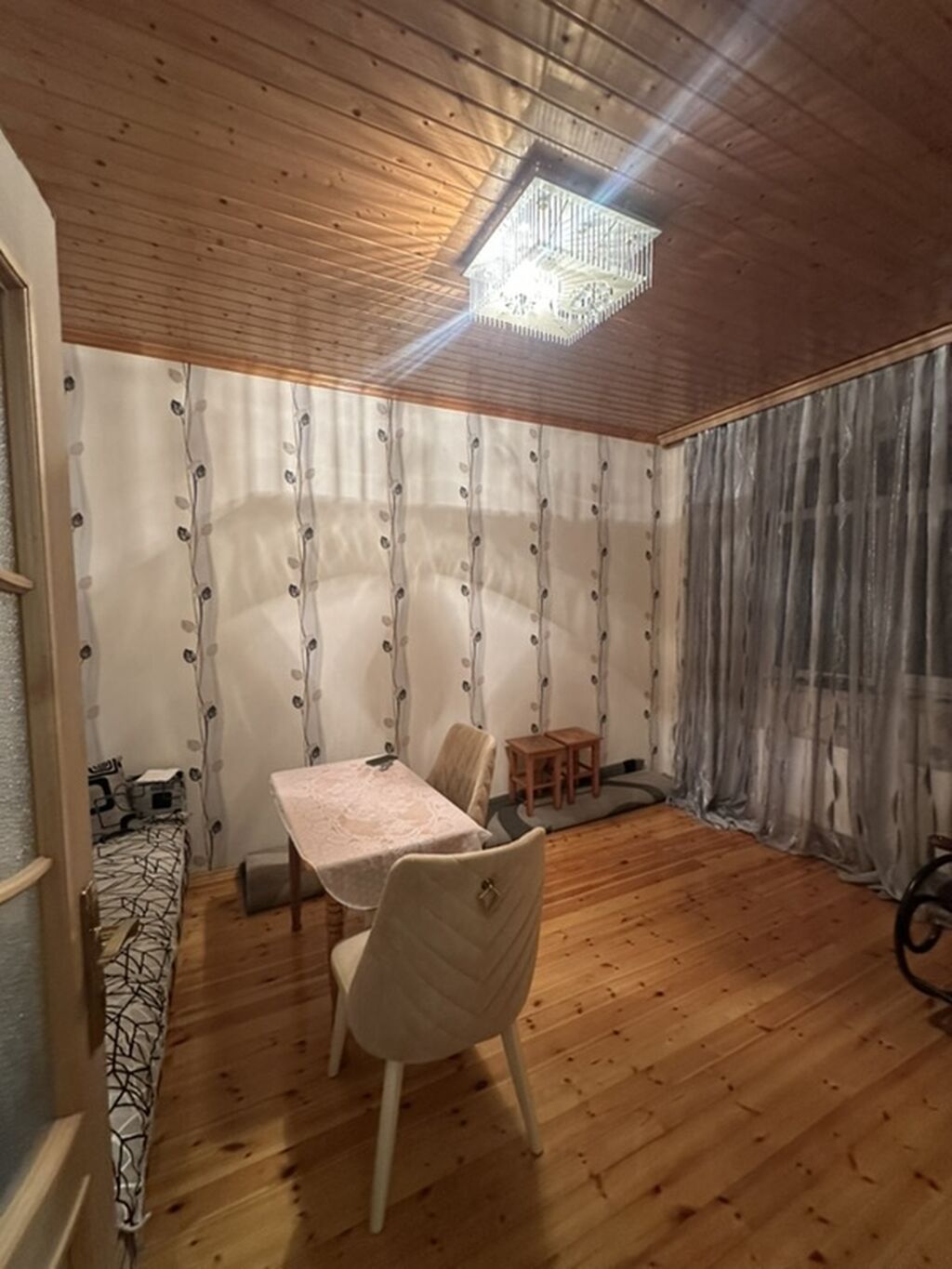 6 otaqlı mənzil 2 mertebe ikinci mertebe yari mansardi ikinci mertebe — Mənzil, Xaçmaz (5)