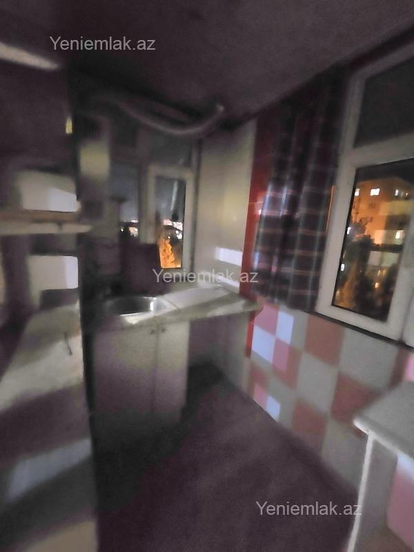 Satılır 2 otaqlı Bina evi menzil (Köhnə tikili), 46 m², 4-cü mikrorayon — Mənzil, Sumqayıt (11)