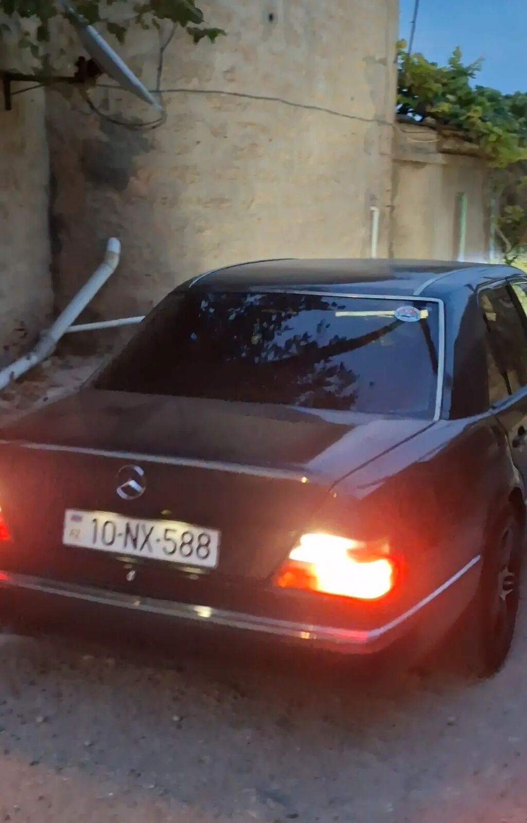 Mercedes-Benz E-Class: 2 l 1990 il Sedan 10-NX-588 — Avtomobillər, Digah (10)