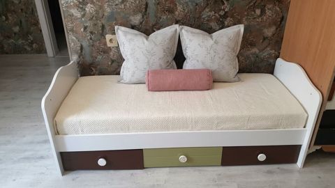 Oğlan və qız üçün, İşlənmiş, Təknəfərlik çarpayı, Tumba — Digah
