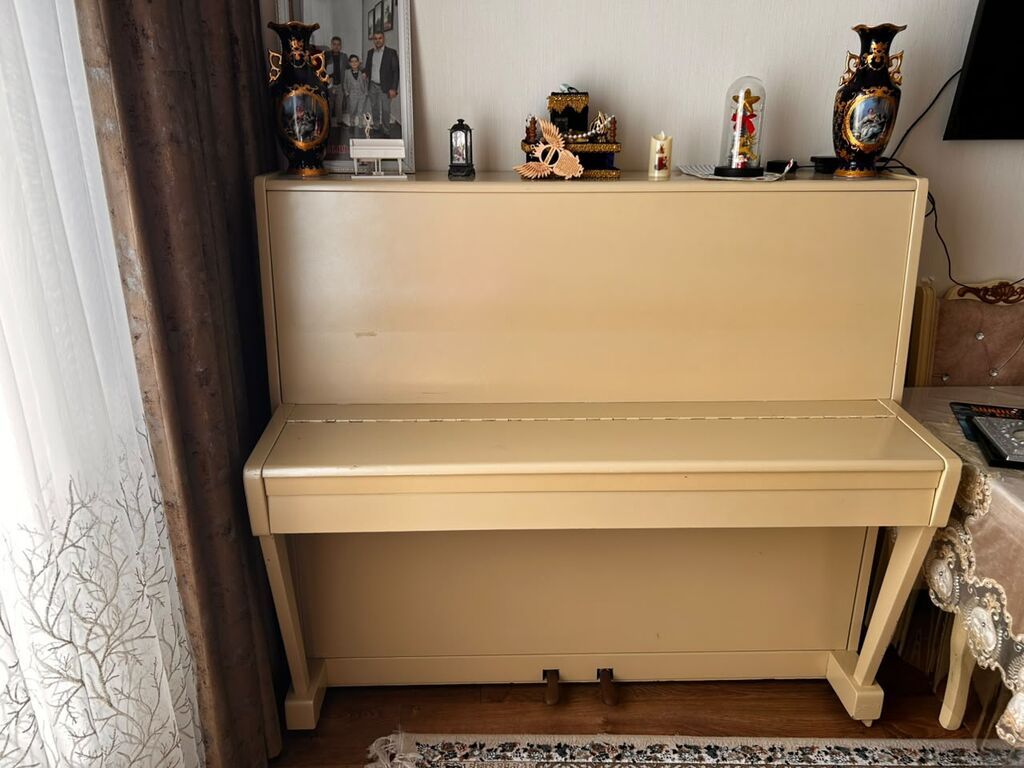 Şaquli pianino – krem rəngli, klassik dizayn - Alət növü: akustik — Pianino və digər klaviş alətləri, Sumqayıt (2)