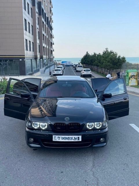 BMW 525, 2.5 L, 2001 il, 395 755 km — Bakı