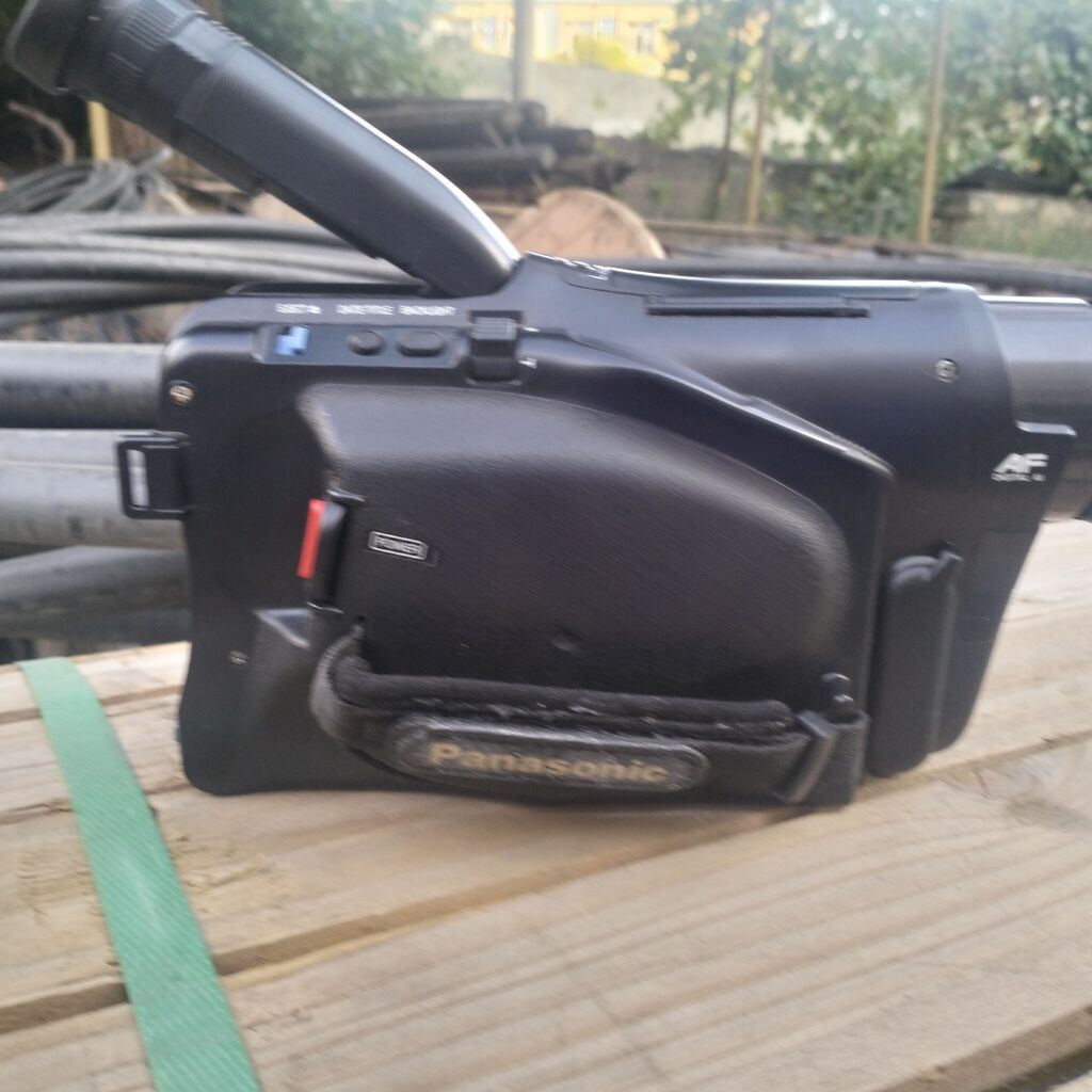 Panasonic RX10 Slim Palmcorder Vhs-c videokamera - Geniş bucaqlı 1:4 — Video kamera, Bakı (2)