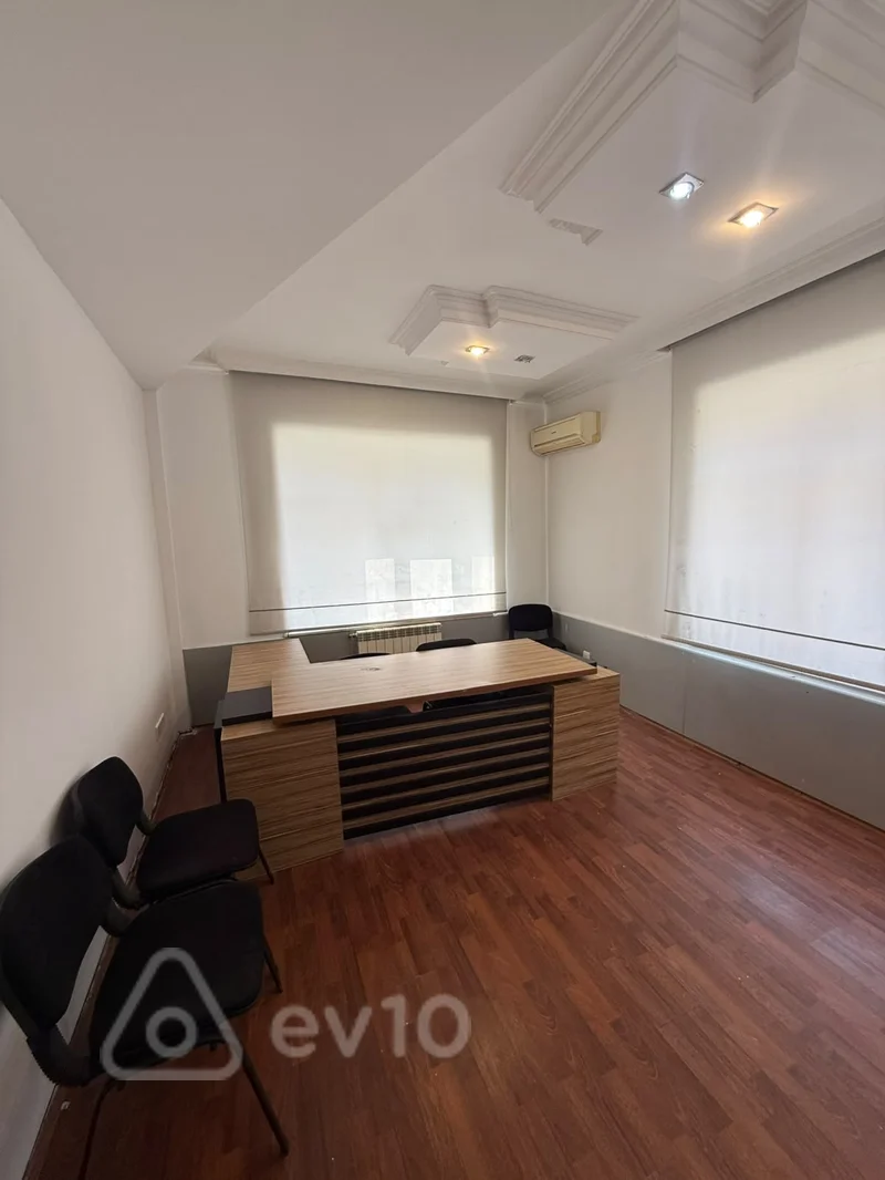 Ofis, 100 m², Əbdülvahab Salamzadə küçəsi — kirayə — Bakı