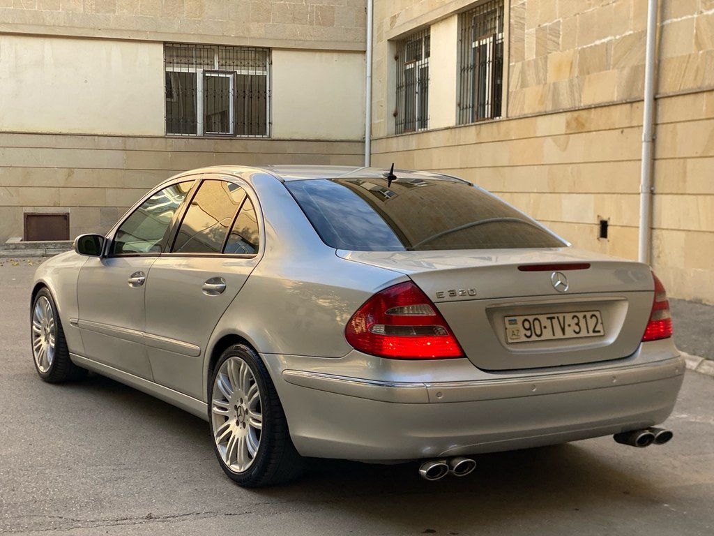 Mercedes E 320, 3.2 L, 2002 il, 330 000 km 90-TV-312 — Avtomobillər, Bakı (3)