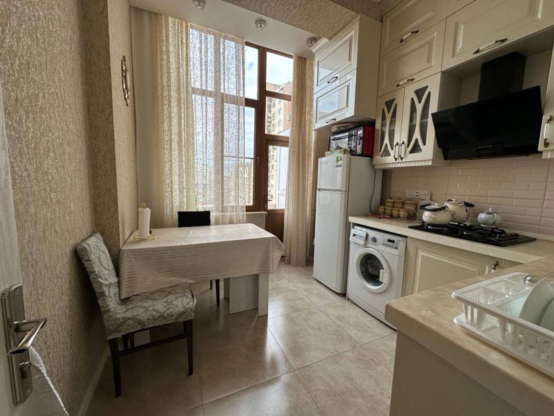 Satılır 2 otaqlı yeni tikili 80 m² — Mənzil, Bakı (4)