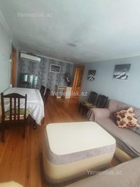 Kirayə 2 otaqlı Bina evi menzil (Köhnə tikili), 43 m², Birləşmiş məhəllə — Sumqayıt