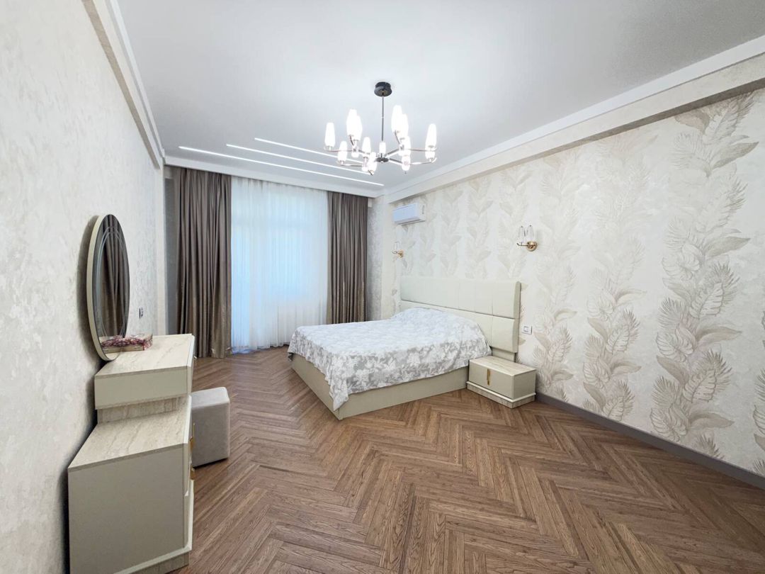 İcarəyə verilir 4 otaqlı yeni tikili 160 m² — Mənzil, Bakı (8)