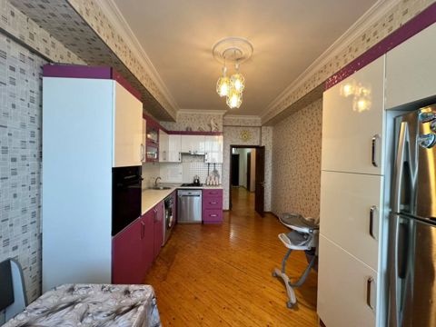 Satılır 3 otaqlı yeni tikili 82 m² — Bakı