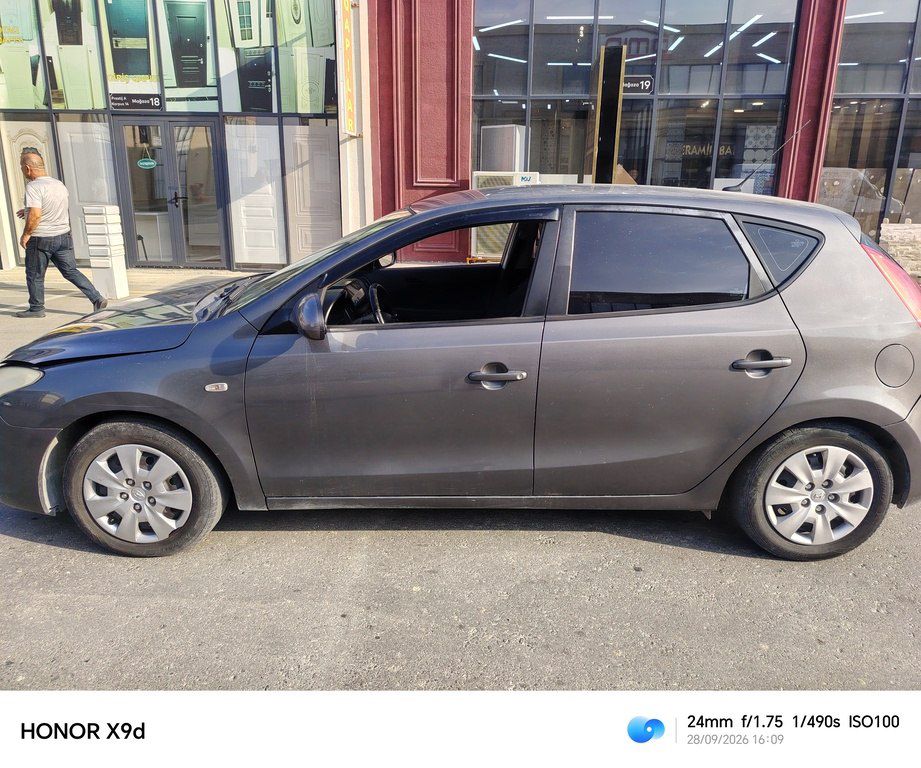 Hyundai i30, 1.4 L, 2007 il, 272 000 km 77-XV-374 — Avtomobillər, Bakı (5)