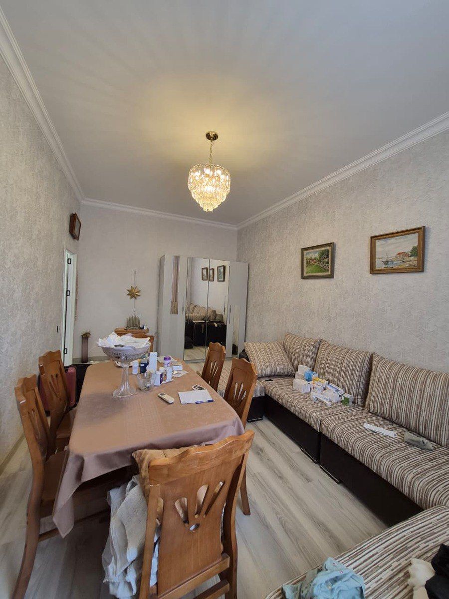 Satılır 2 otaqlı köhnə tikili 64 m² — Mənzil, Bakı (9)