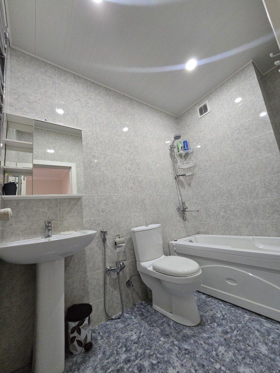 İcarəyə verilir 3 otaqlı yeni tikili 70 m² — Mənzil, Bakı (10)