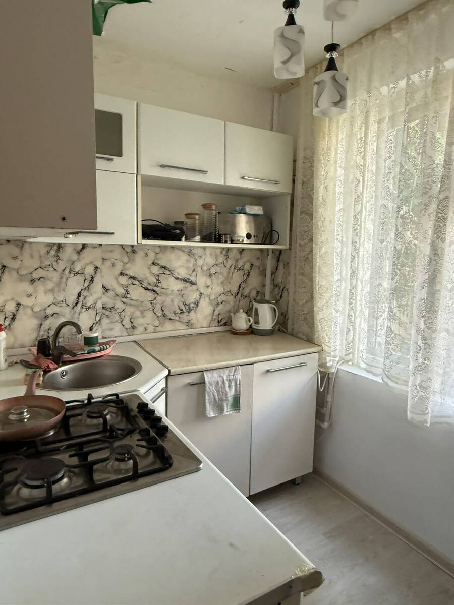 Satılır 2 otaqlı köhnə tikili 60 m² — Mənzil, Bakı (3)