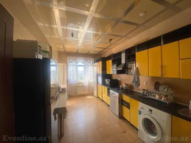 Satılır 3 otaqlı Mənzil Yeni tikili 135 m² Bakı, Nərimanov r — Mənzil, Bakı (8)