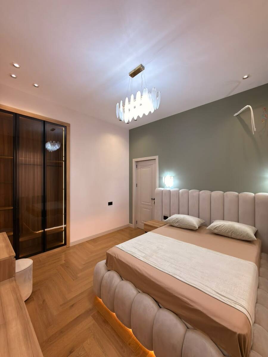 Satılır 5 otaqlı həyət evi/bağ evi 200 m² — Ev, villa, Bakı (11)