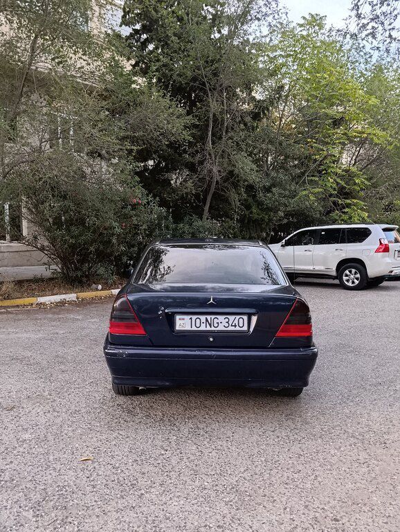 Mercedes C 200, 2.0 L, 1995 il, 345 678 km 10-NG-340 — Avtomobillər, Xırdalan (4)