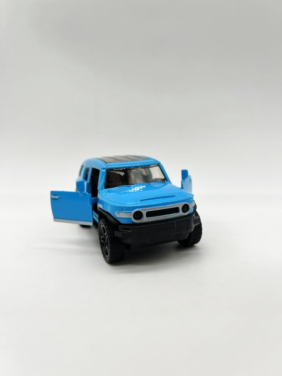 Maşın Toyota FJ Cruiser, metal, mavi — Mallar, Bakı