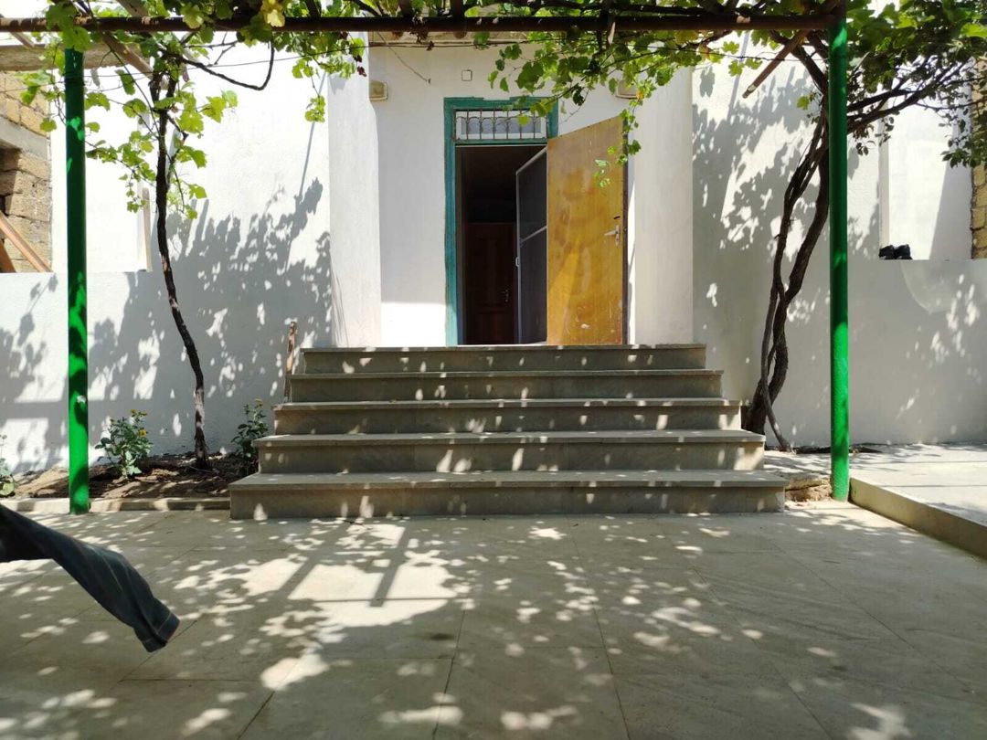 Satılır 5 otaqlı həyət evi/bağ evi 160 m² — Ev, villa, Bakı (8)