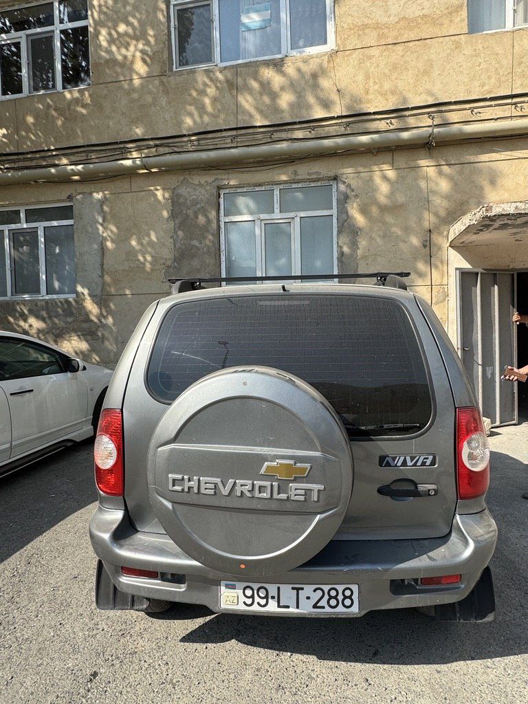Chevrolet Niva, 1.7 L, 2008 il, 208 000 km — Avtomobillər, Bakı (5)