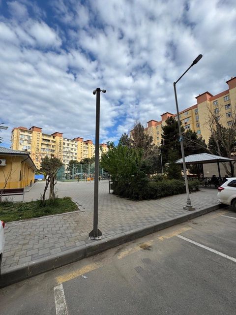 Satılır 2 otaqlı köhnə tikili 52 m² — Bakı