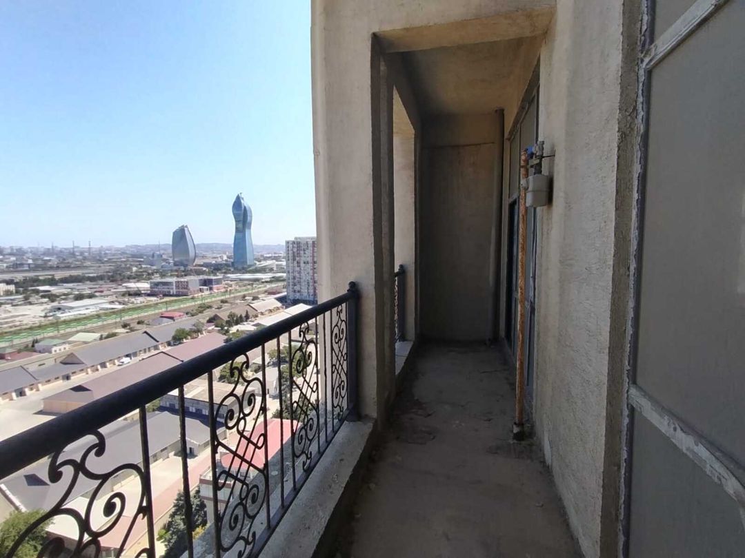 Satılır 4 otaqlı yeni tikili 180 m² — Mənzil, Bakı (12)