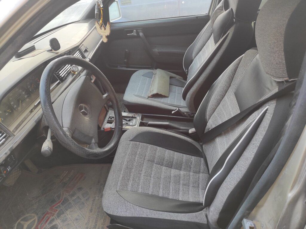 Mercedes 190, 2.0 L, 1990 il, 632 471 km 10-RO-354 — Avtomobillər, Bakı (5)