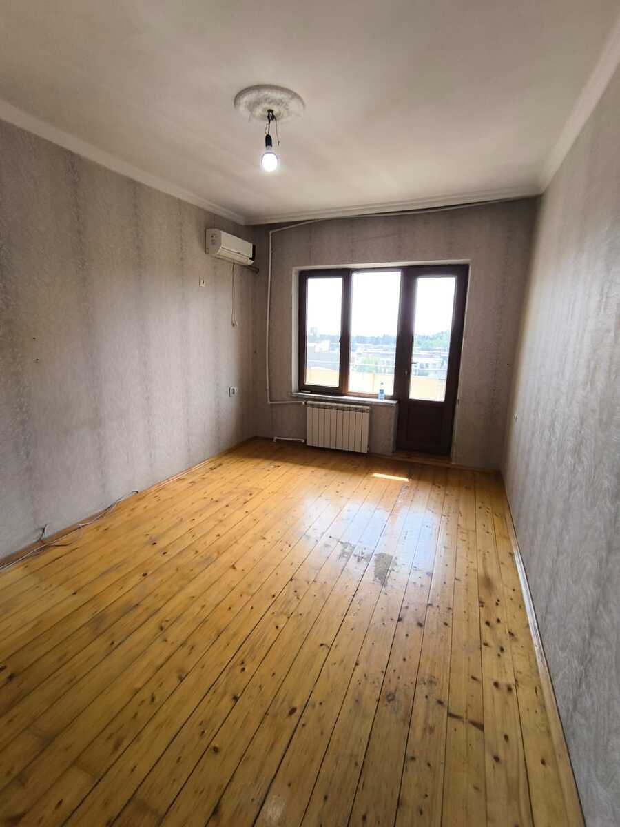 Satılır 2 otaqlı köhnə tikili 60 m² — Mənzil, Bakı (2)