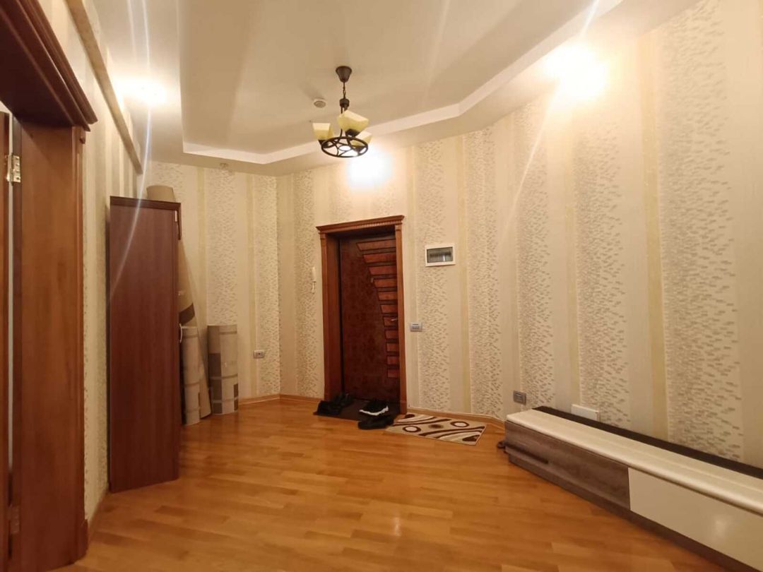 İcarəyə verilir 3 otaqlı yeni tikili 137 m² — Mənzil, Bakı (12)