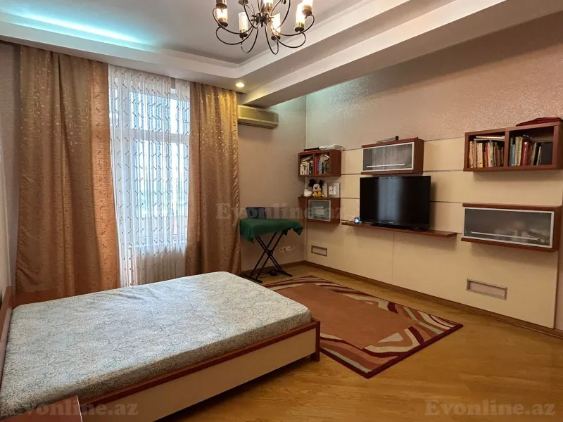 Satılır 4 otaqlı Mənzil Yeni tikili 175 m² Bakı, Yasamal r., Elmlər Akademiyası m — Mənzil, Bakı (5)