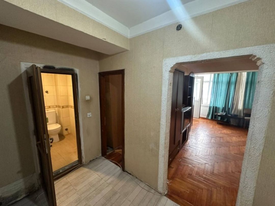 Satılır 2 otaqlı köhnə tikili 45 m² — Mənzil, Bakı (5)