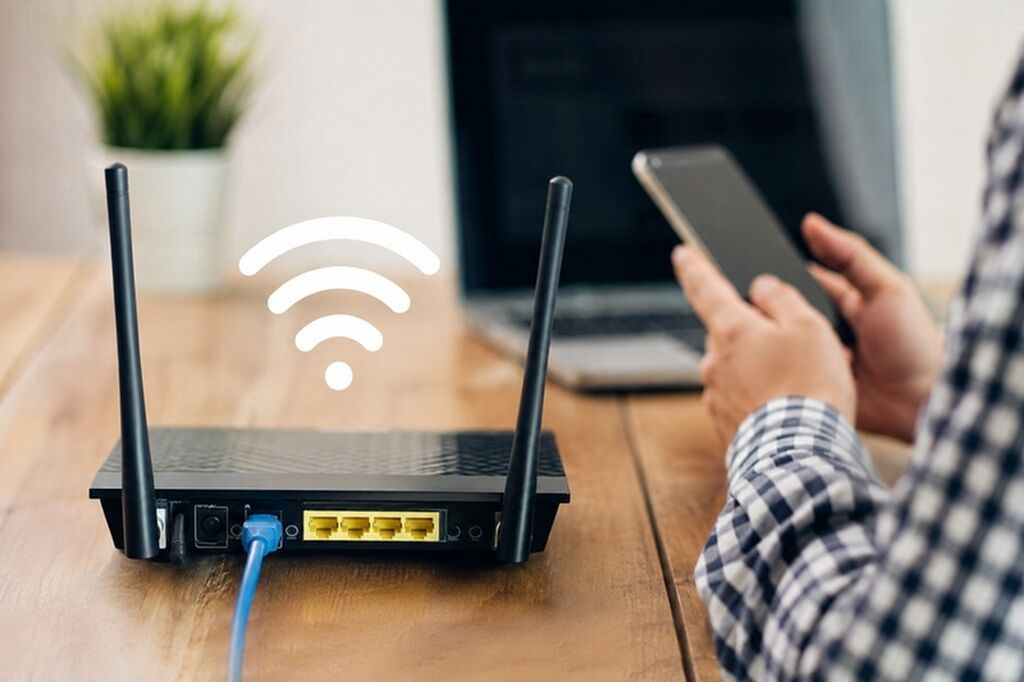 Internet uatası ​zəng çatmasa whatsapp ilə əlaqə yarada bilərsiniz — Şəbəkə və server avadanlığı, Digah (4)
