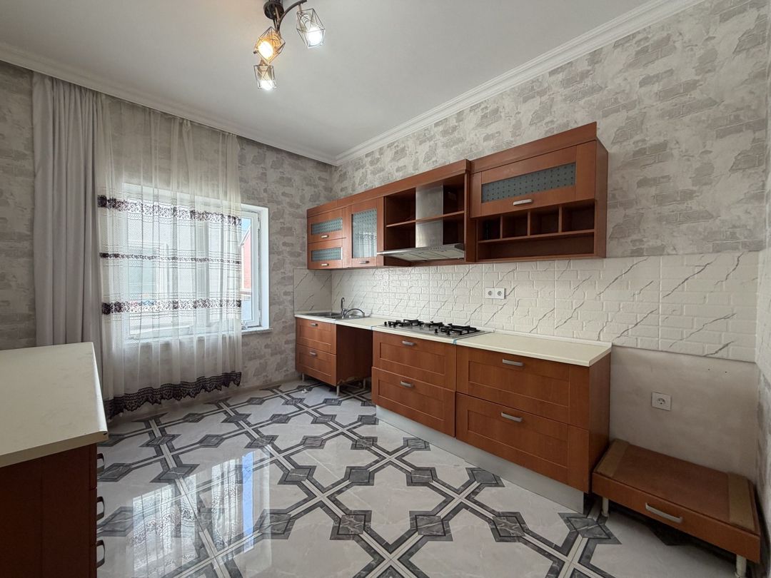 Satılır 4 otaqlı həyət evi/bağ evi 180 m² — Ev, villa, Bakı (6)