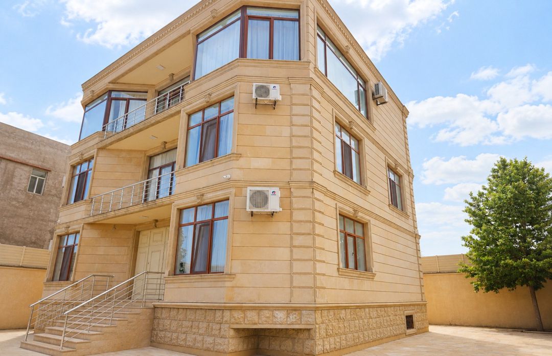 Satılır 6 otaqlı həyət evi/bağ evi 400 m² — Ev, villa, Bakı (2)