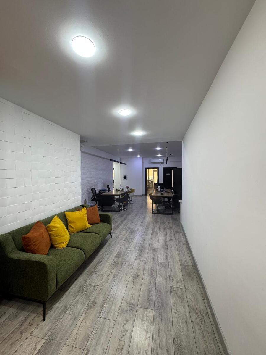 İcarəyə verilir 8 otaqlı ofis 370 m² — Ofis, Bakı (12)